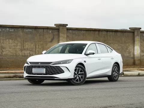 BYD Qin L — 2026 DM-i 128KM Pursuit Trim
