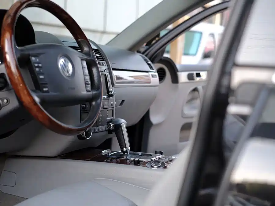 2008 Volkswagen Touareg 3.6L Luxury — 18