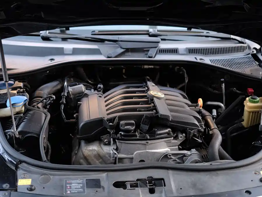 2008 Volkswagen Touareg 3.6L Luxury — 60