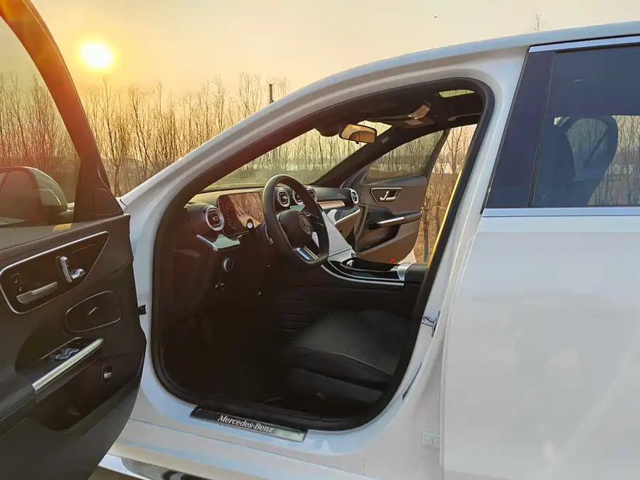 2024 Mercedes-Benz C-Class C 260 L Sport — 10