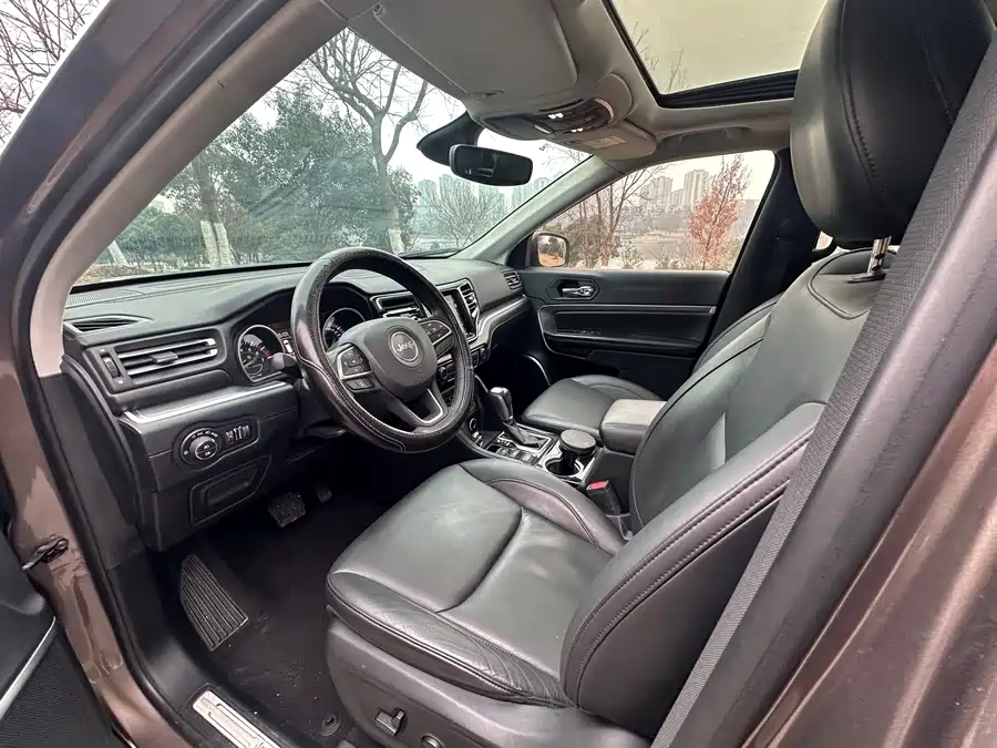 2019 Jeep Grand Commander 2.0T 4WD尊享导航 — 4