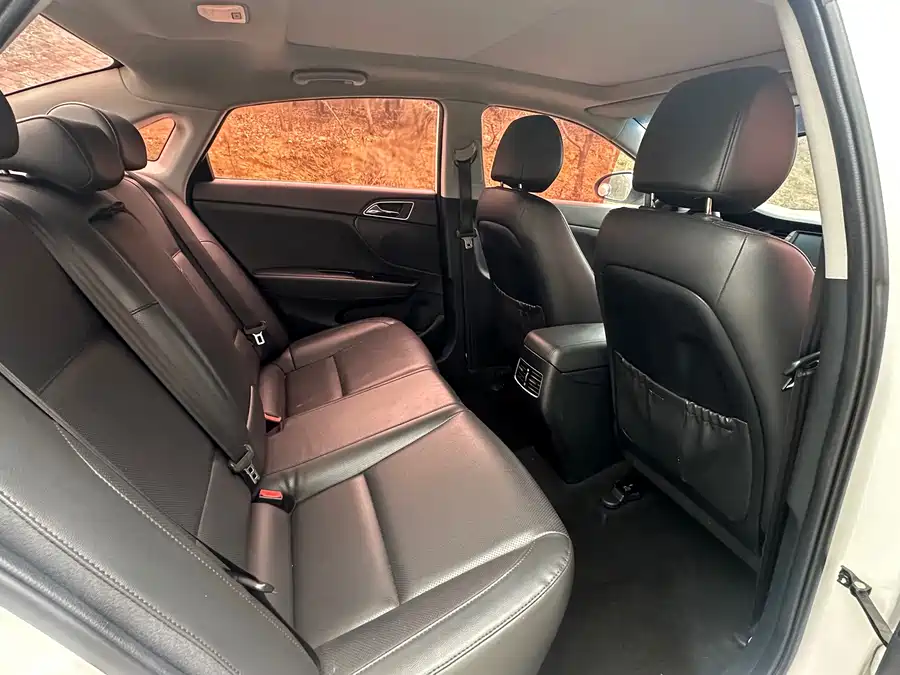 2018 Hyundai Mistra 1.8L Auto Smart GLS — 6