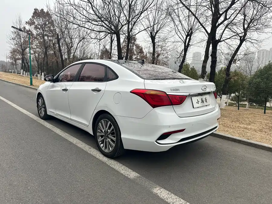 2018 Hyundai Mistra 1.8L Auto Smart GLS — 7