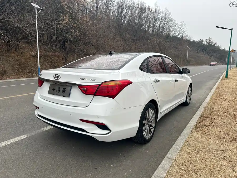 2018 Hyundai Mistra 1.8L Auto Smart GLS — 9