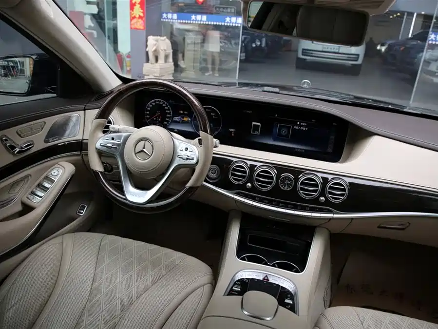 2019 Mercedes-Maybach S 450 4MATIC — 10