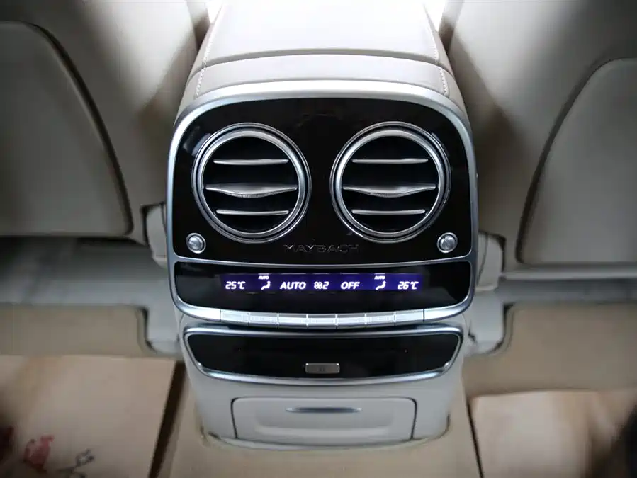 2019 Mercedes-Maybach S 450 4MATIC — 12