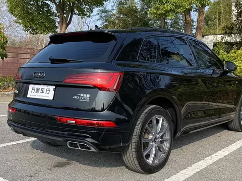 2022 Audi Q5L — 7