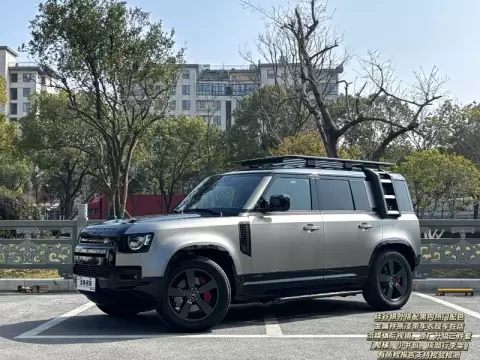 2025 Land Rover Defender