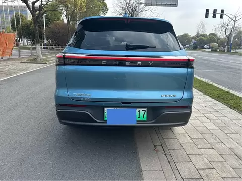 2025 Chery Tiggo 8 Plus C-DM 1.5T 116km Premium 5-Seat — 6