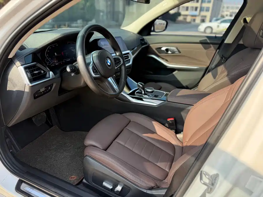2020 BMW 3 Series 320Li M Sport — 7