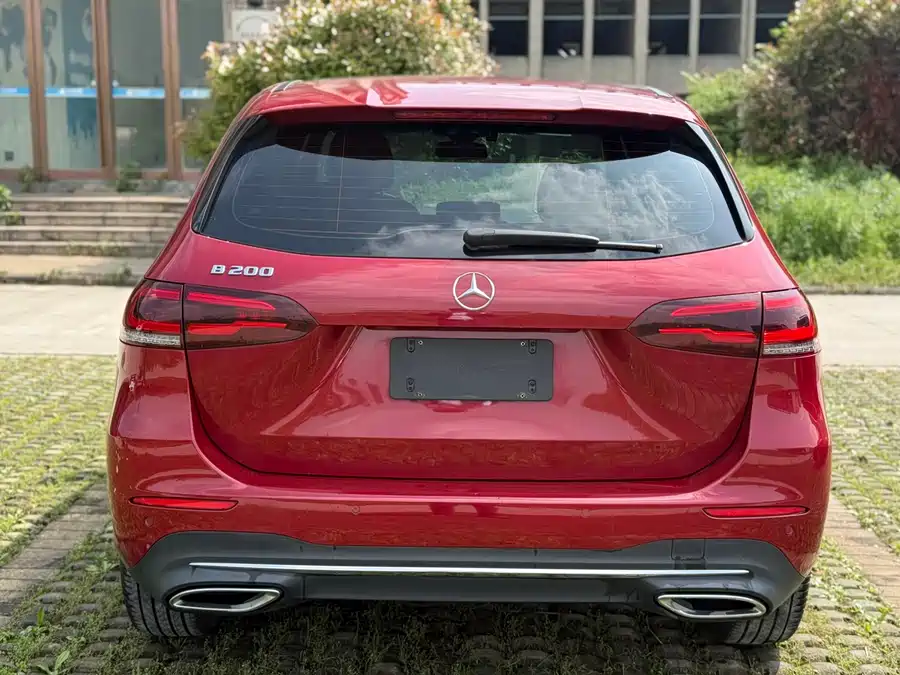 2021 Mercedes-Benz B-Class B 200 Fashion — 4