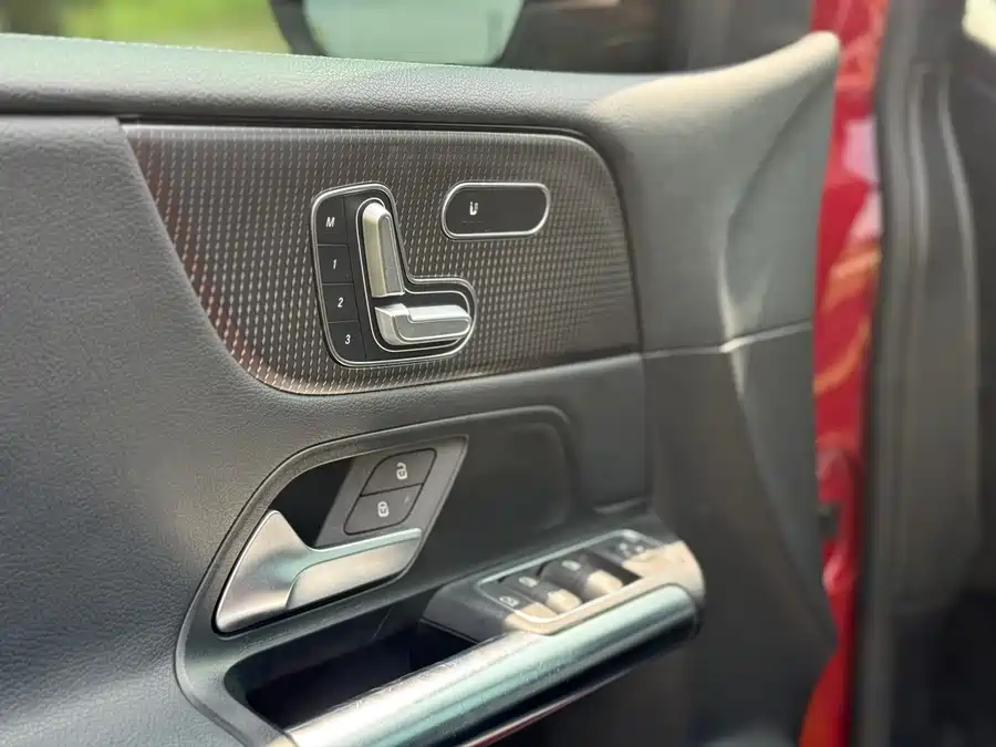 2021 Mercedes-Benz B-Class B 200 Fashion — 9