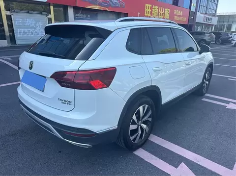 2019 Volkswagen Tayron 330TSI 2WD Luxury — 4