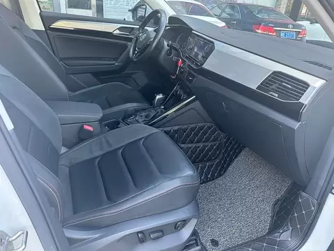2019 Volkswagen Tayron 330TSI 2WD Luxury — 9