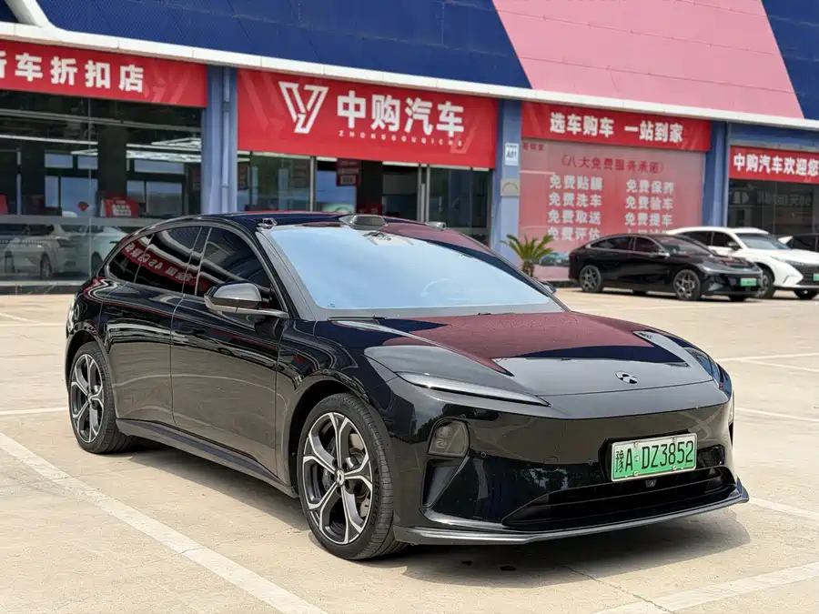 2024 NIO ET5T 75kWh Touring — 3