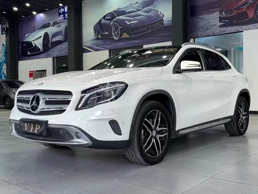 2017 Mercedes-Benz GLA 220 4MATIC Fashion