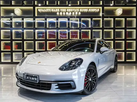 2019 Porsche Panamera 3.0T