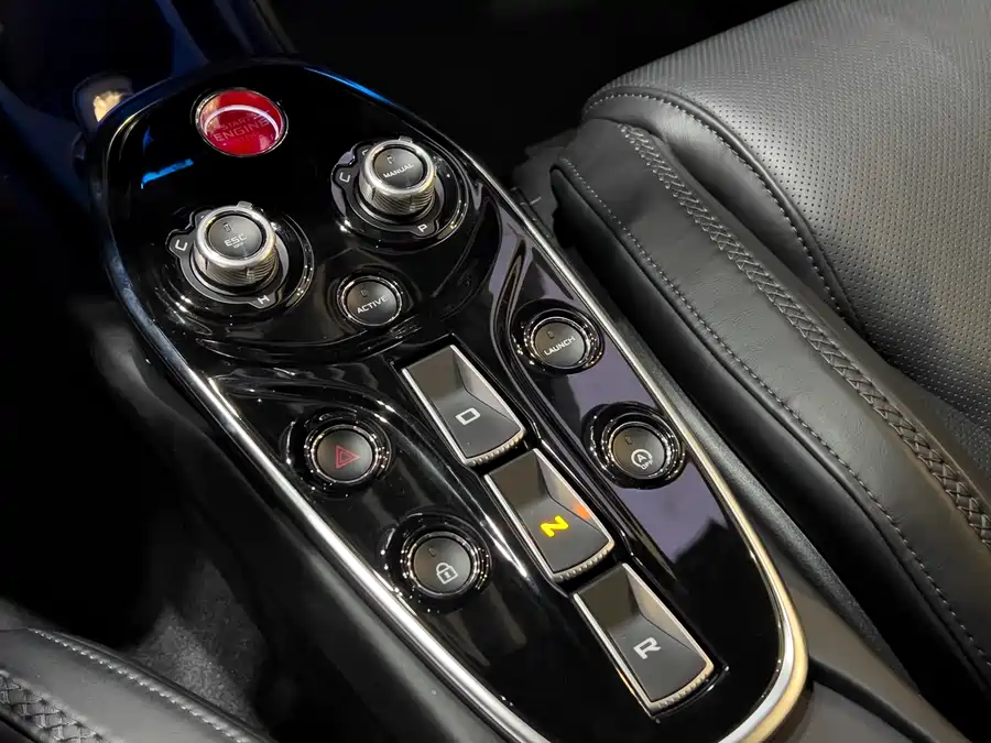 2023 McLaren GT 4.0T Standard — 12