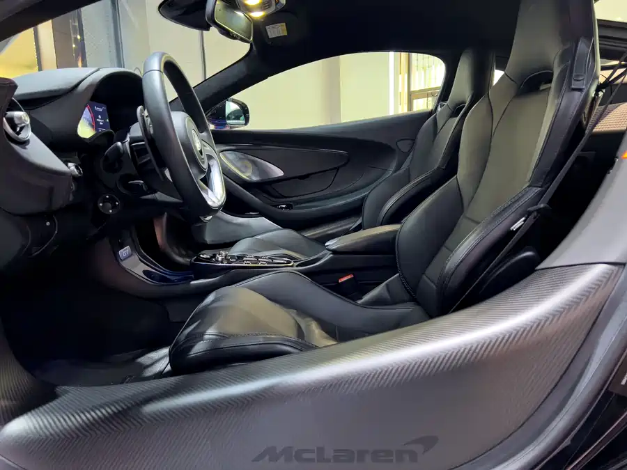 2023 McLaren GT 4.0T Standard — 15