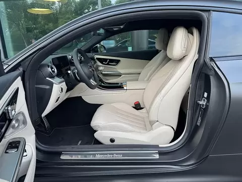 2024 Mercedes-Benz CLE 300 4MATIC Luxury Coupe — 8