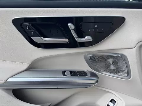 2024 Mercedes-Benz CLE 300 4MATIC Luxury Coupe — 14