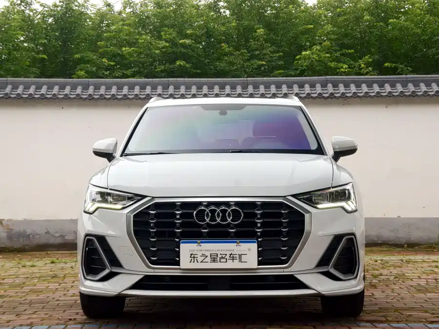 2021 Audi Q3 35 TFSI Fashion Dynamic — 2
