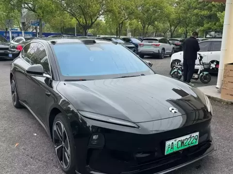 2024 NIO ET5T 75kWh Touring