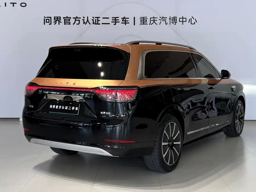 2025 AITO M9 EREV Ultra 52kWh 6-Seat — 6