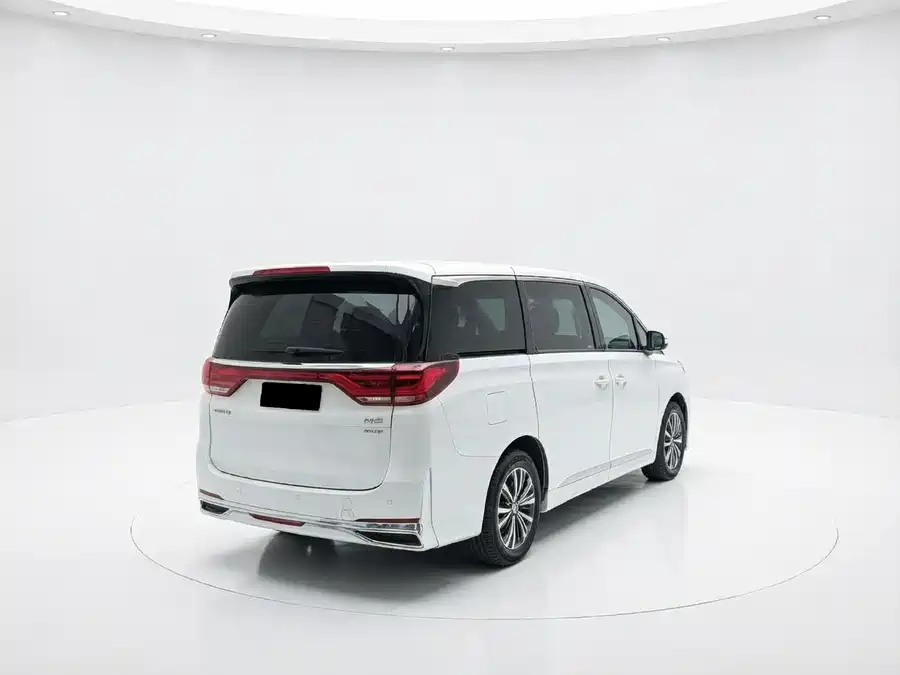 2024 Trumpchi M8 390T Luxury — 2