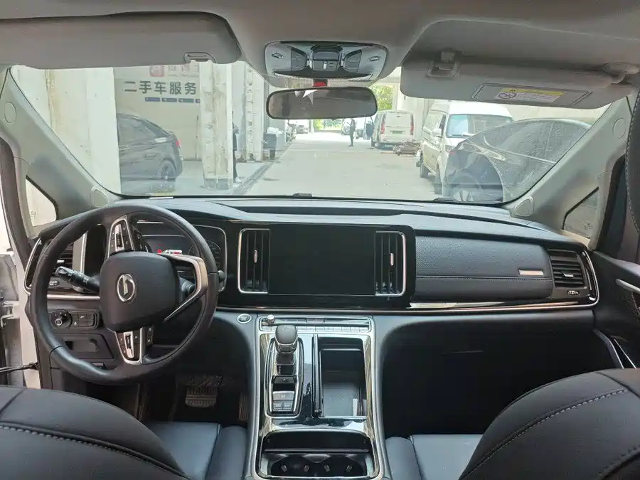 2024 Trumpchi M8 390T Luxury — 3