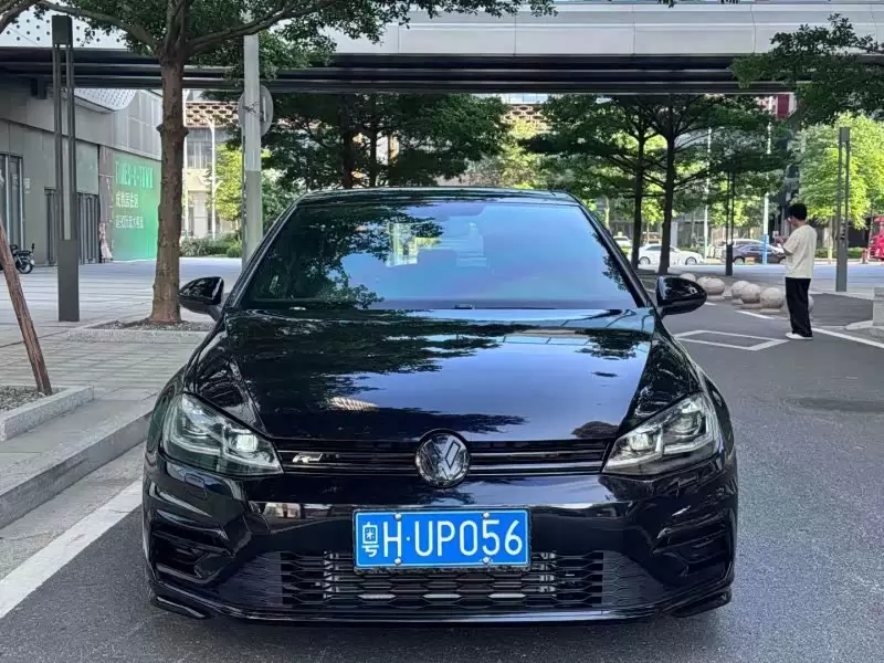 2018 Volkswagen Golf