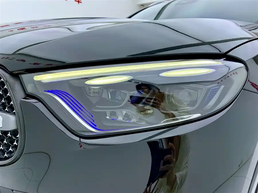 2024 Mercedes-Benz GLC 300 L 4MATIC Luxury 5-Seat — 6