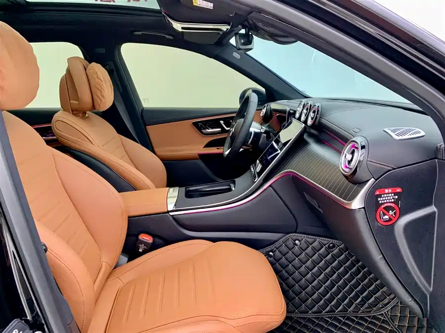 2024 Mercedes-Benz GLC 300 L 4MATIC Luxury 5-Seat — 14