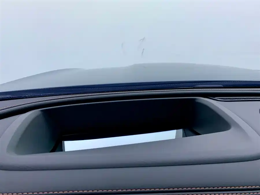 2024 Mercedes-Benz GLC 300 L 4MATIC Luxury 5-Seat — 21