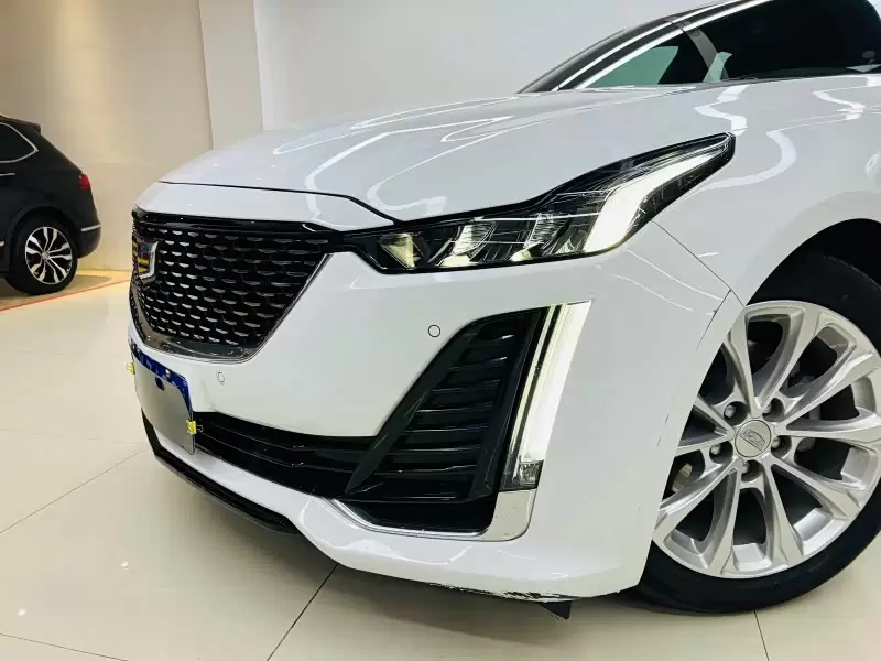 2022 Cadillac CT5