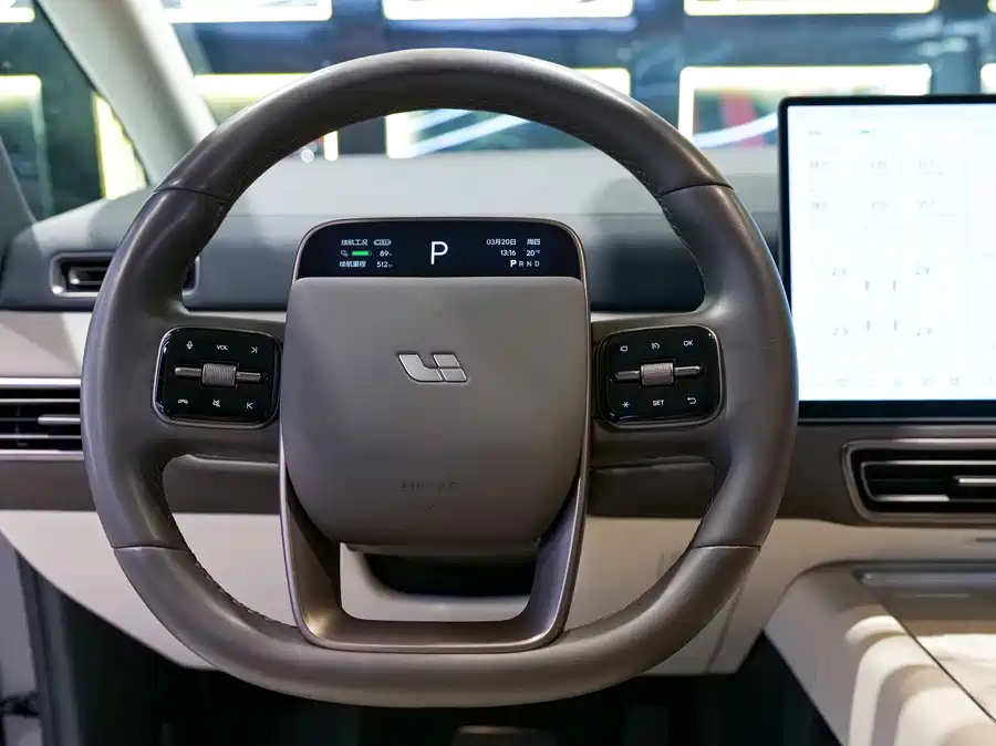 2024 Li Auto MEGA Ultra — 13