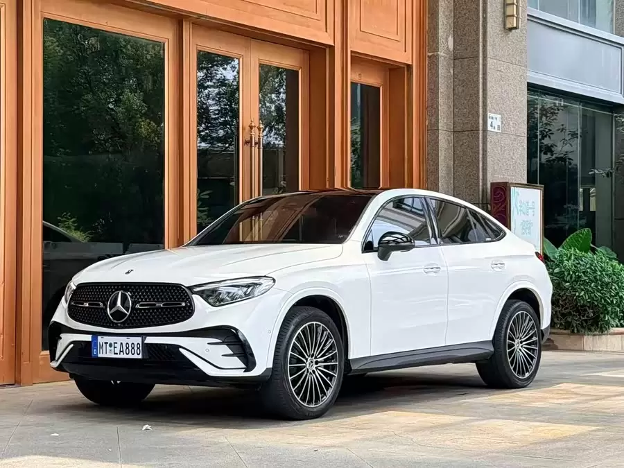 2025 Mercedes-Benz GLC 300 4MATIC Coupe