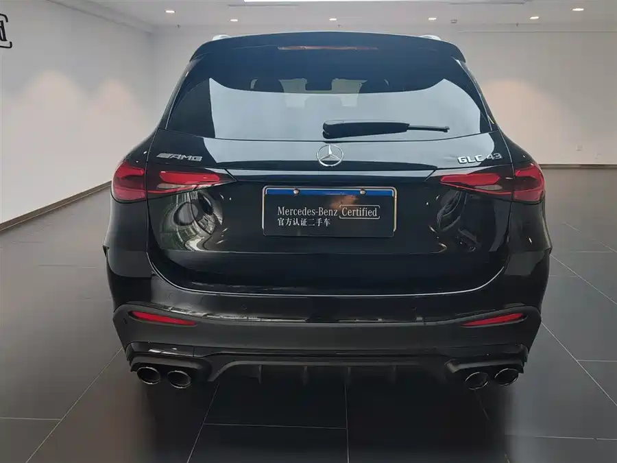 2025 Mercedes-Benz AMG GLC 43 4MATIC — 3