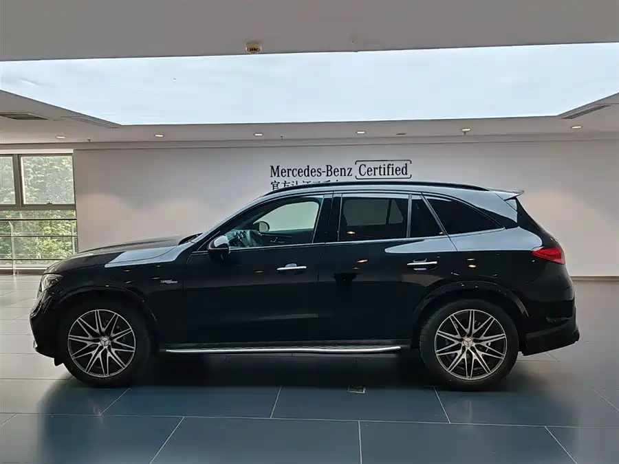 2025 Mercedes-Benz AMG GLC 43 4MATIC — 7