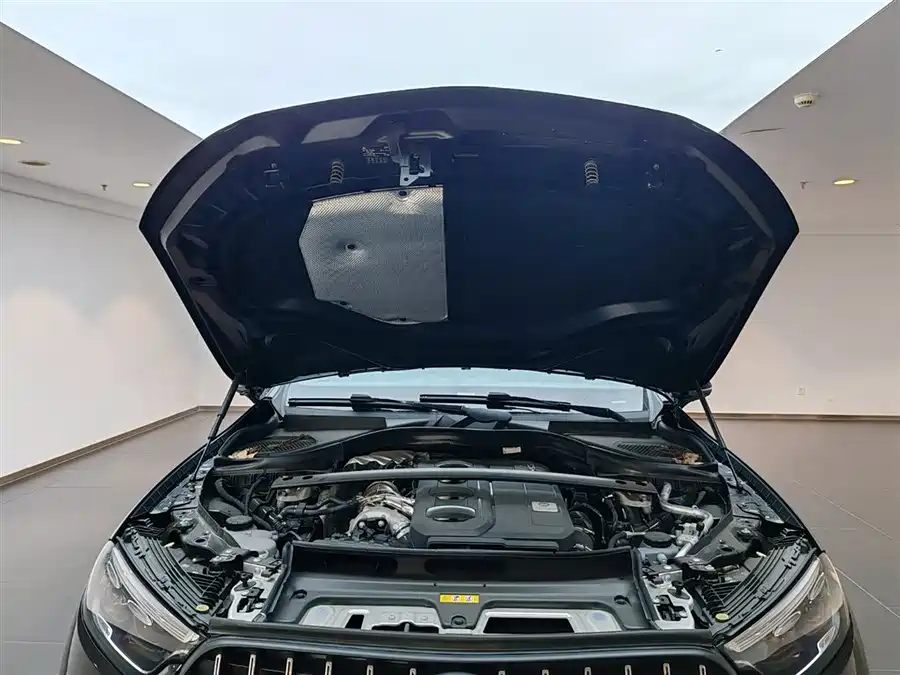 2025 Mercedes-Benz AMG GLC 43 4MATIC — 15