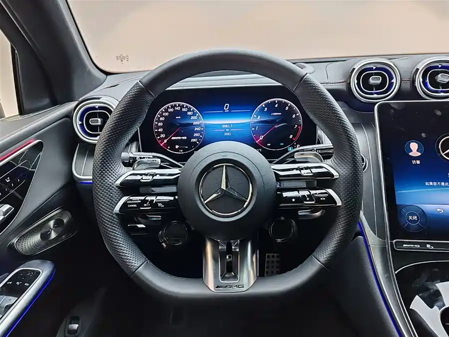 2025 Mercedes-Benz AMG GLC 43 4MATIC — 16