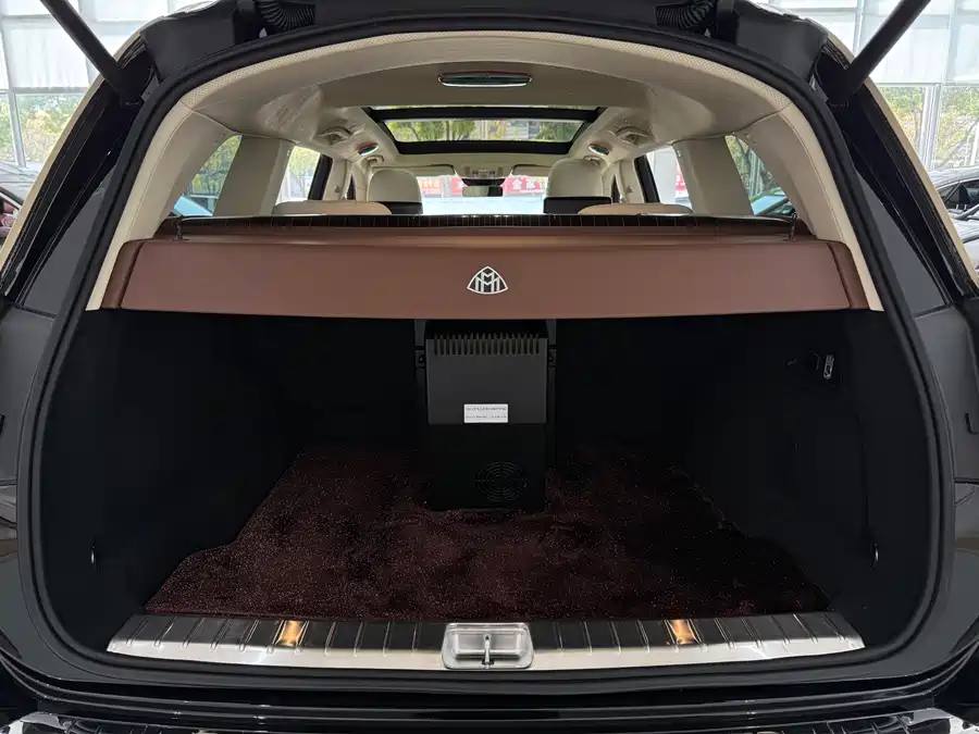 2026 Mercedes-Benz GLS 450 4MATIC Luxury — 18