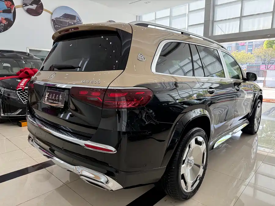 2026 Mercedes-Benz GLS 450 4MATIC Luxury — 19