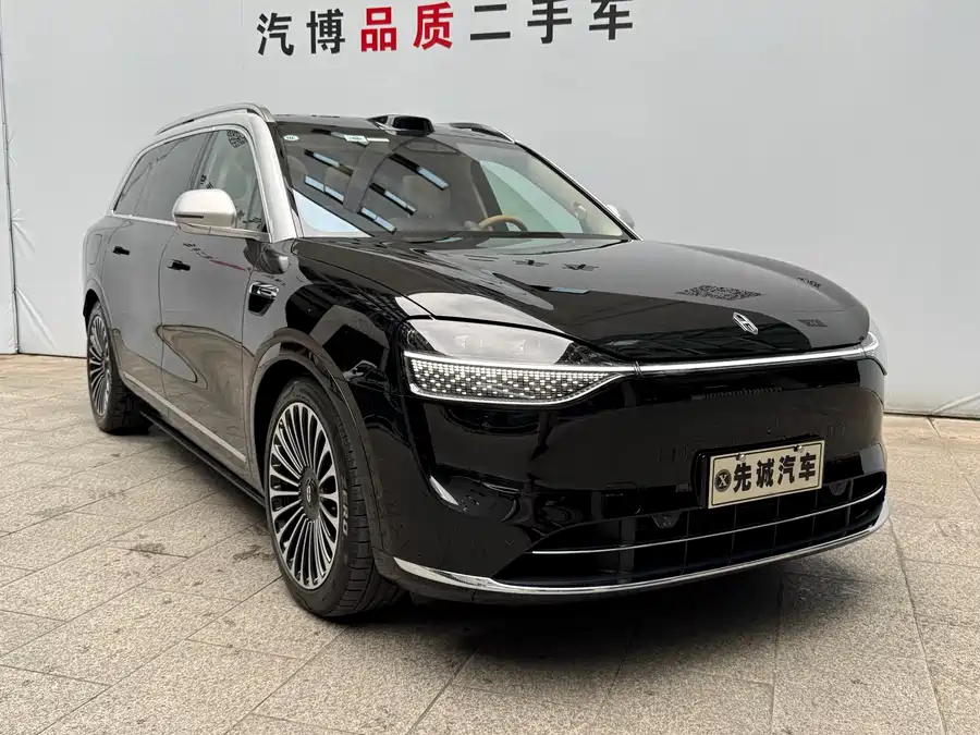 2025 AITO M9 EREV Ultra 52kWh 6-Seat — 3