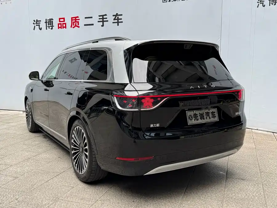 2025 AITO M9 EREV Ultra 52kWh 6-Seat — 7