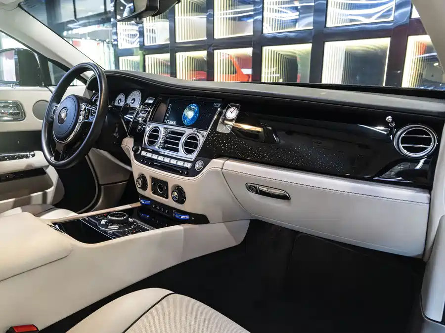 2018 Rolls-Royce Wraith 6.6T — 16