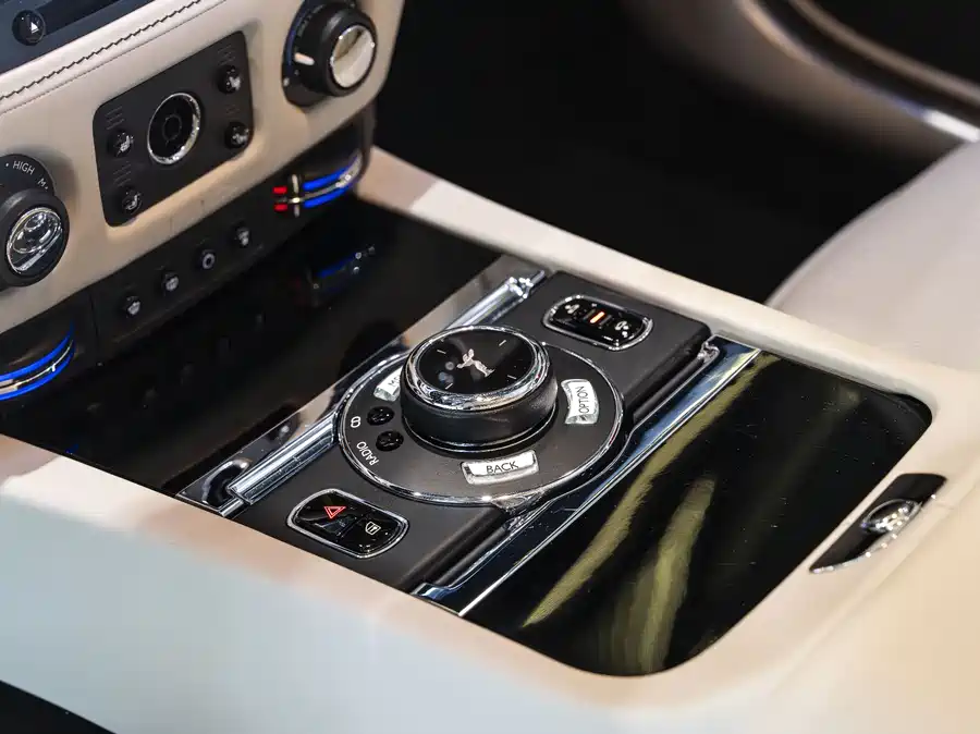 2018 Rolls-Royce Wraith 6.6T — 19