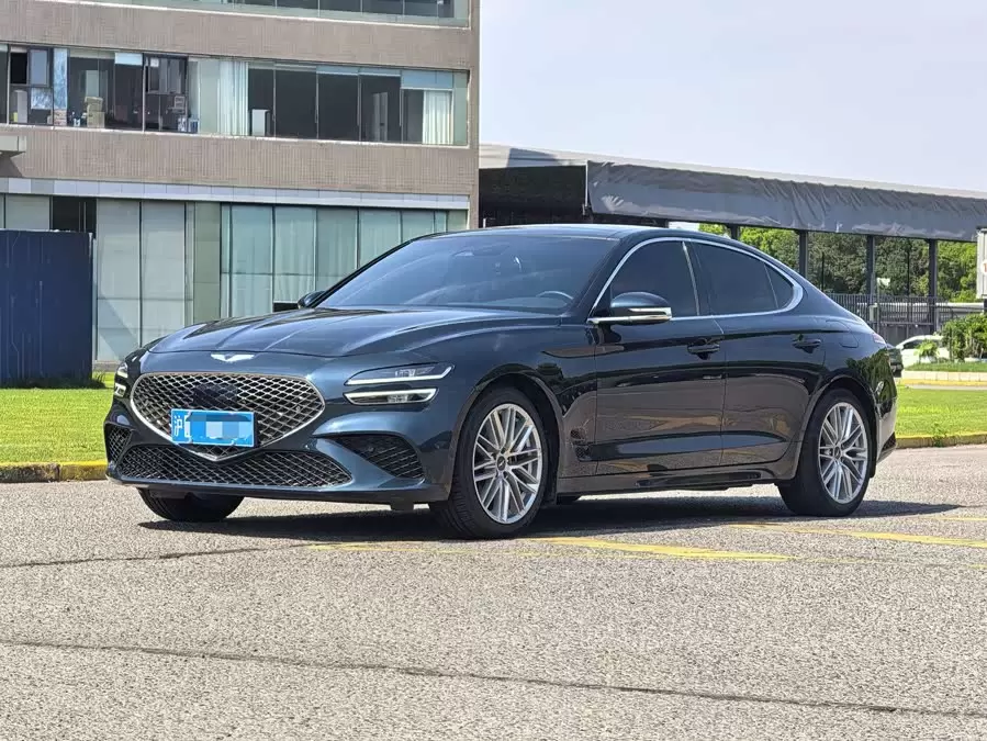 2021 Genesis G70 2.0T RWD Luxury