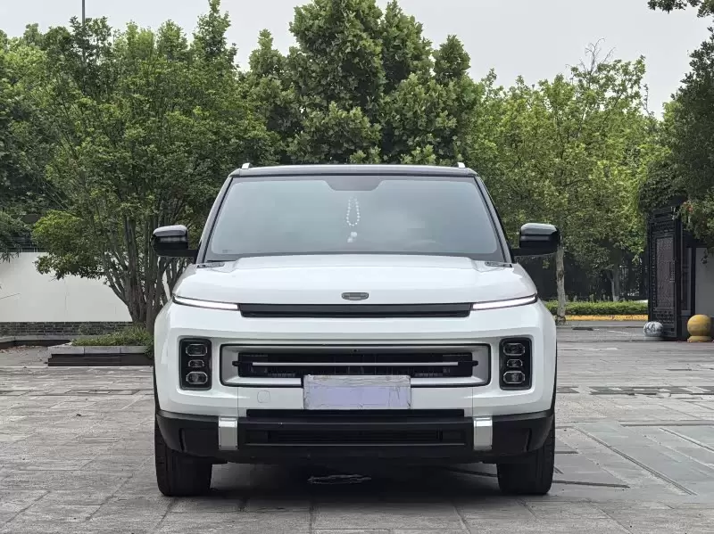 2023 Geely ICON