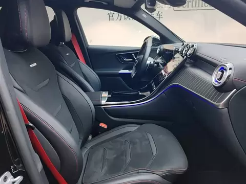 2025 Mercedes-Benz AMG GLC 43 4MATIC — 12